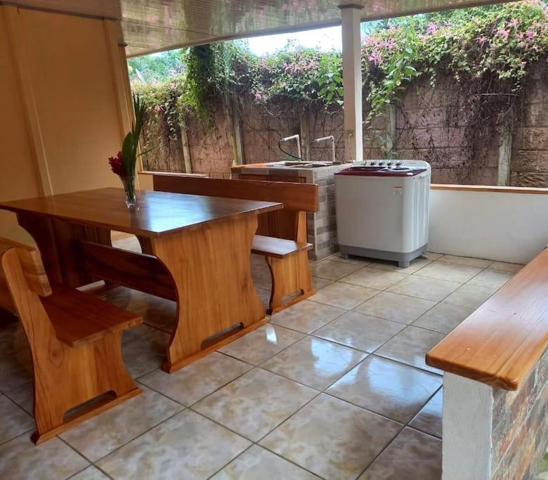 Tropical Bee Garden Holiday Houses Savegre ภายนอก รูปภาพ